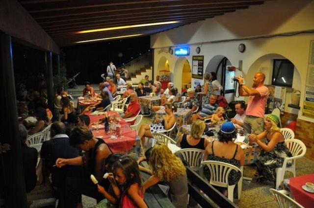 Campeggio Trevisago Iris Park Moniga del Garda Luaran gambar
