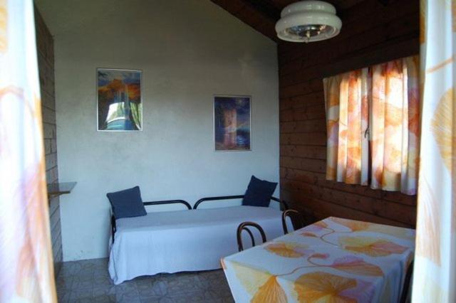 Campeggio Trevisago Iris Park Moniga del Garda Bilik gambar
